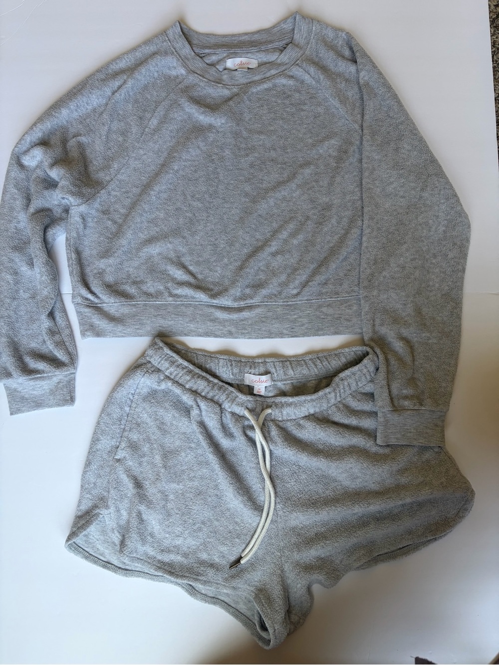 Colsie Heather Gray Cropped Sweatshirt & Lounge Shorts Set S/M